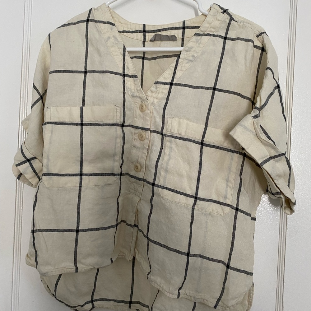 Everlane linen button down. GUC.